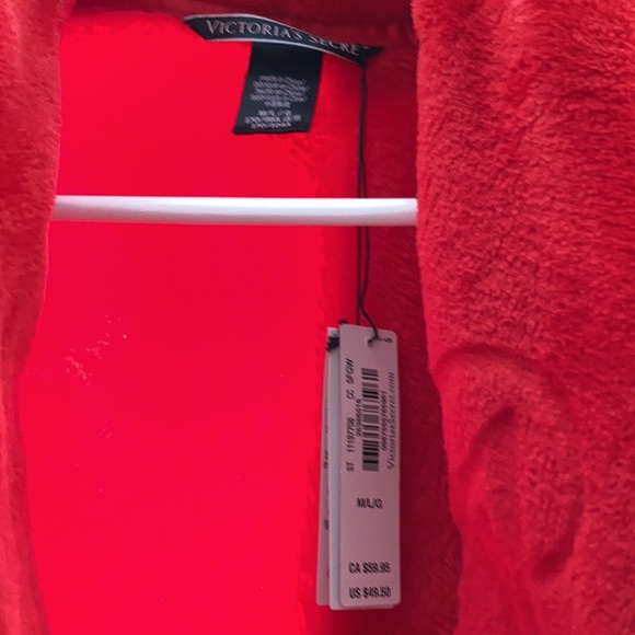 NWT Victoria Secret Robe - Picture 4 of 4
